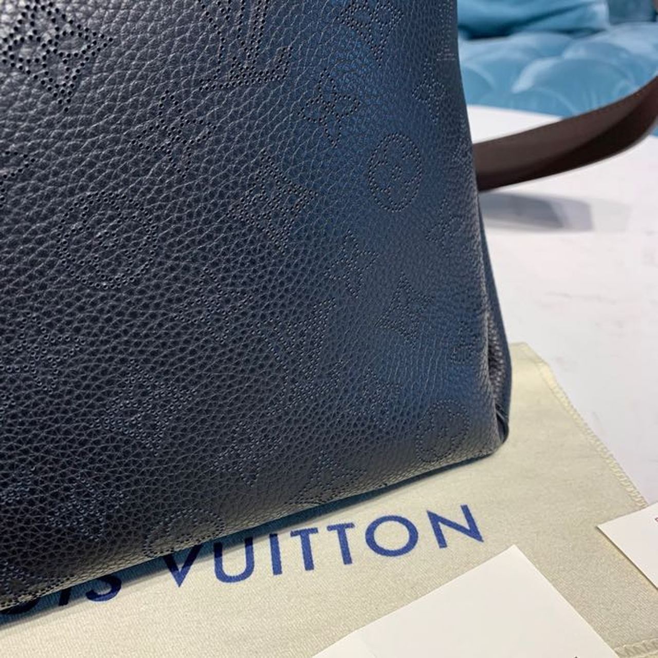 Louis Vuitton Beaubourg Hobo MM Black For Women, Women’s Handbags, Shoulder And Crossbody Bags 12.6in/32cm