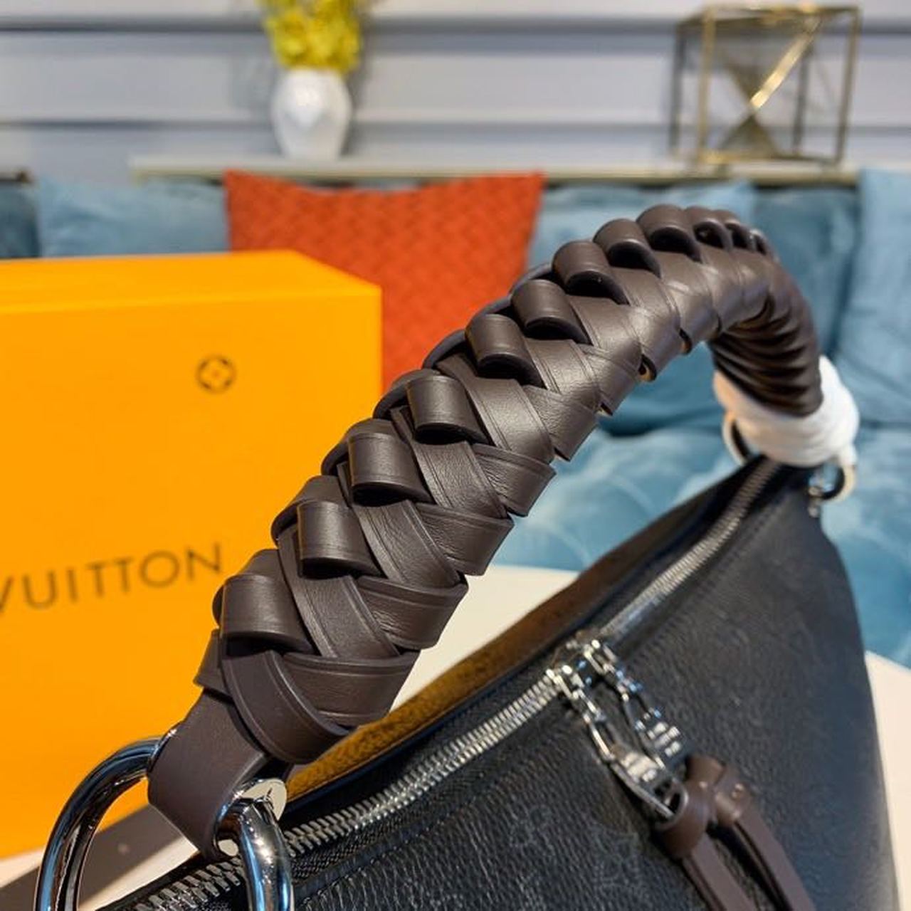 Louis Vuitton Beaubourg Hobo MM Black For Women, Women’s Handbags, Shoulder And Crossbody Bags 12.6in/32cm
