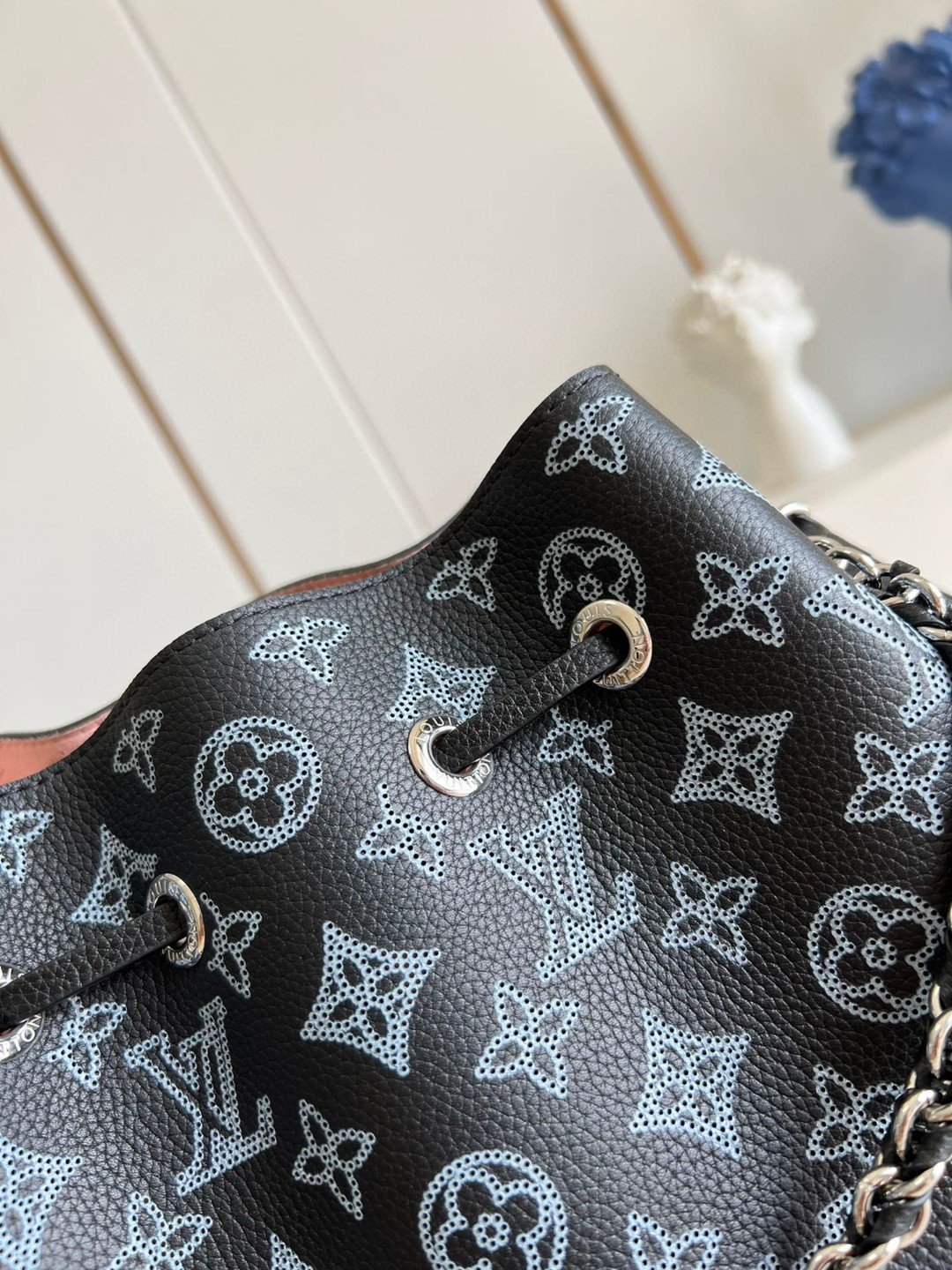 Louis Vuitton Bella Bucket Bag Black For Women, Women’s Handbags, Shoulder Bags And Crossbody Bags 8.7in/22cm