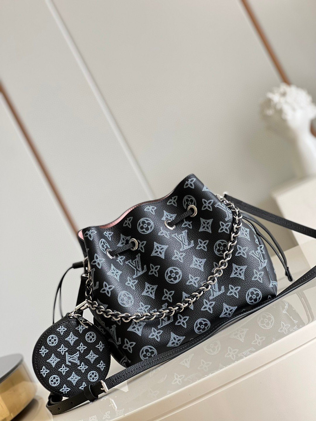 Louis Vuitton Bella Bucket Bag Black For Women, Women’s Handbags, Shoulder Bags And Crossbody Bags 8.7in/22cm
