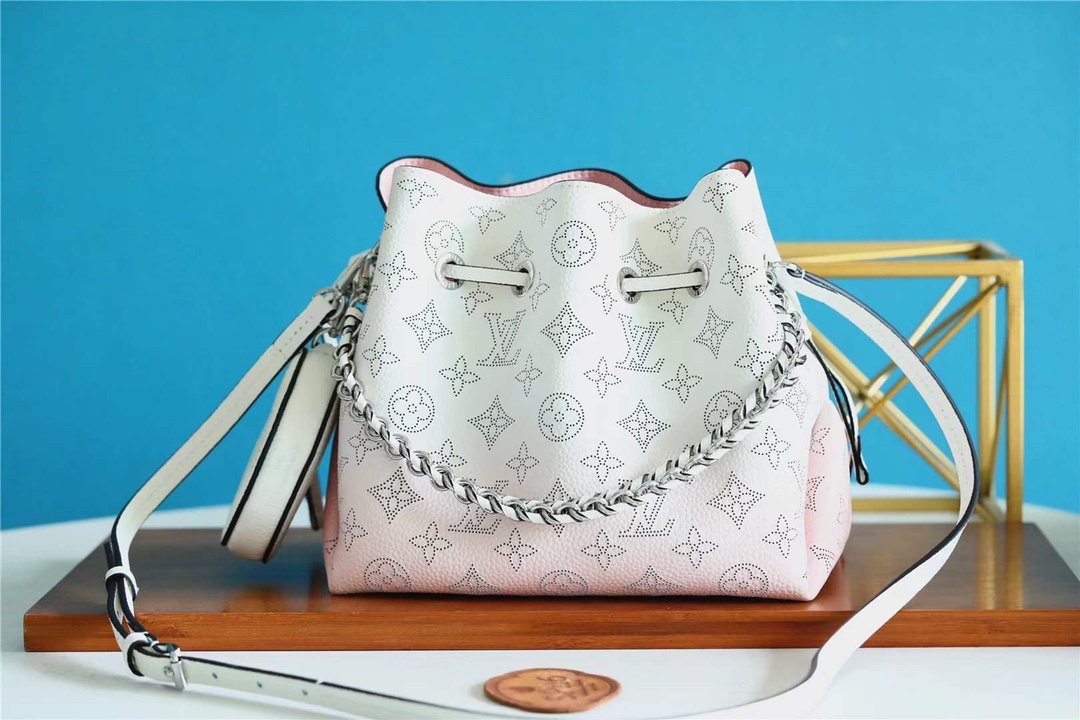 Louis Vuitton Bella Bucket Bag Pink For Women, Women’s Handbags, Shoulder And Crossbody Bags 7.5in/19cm