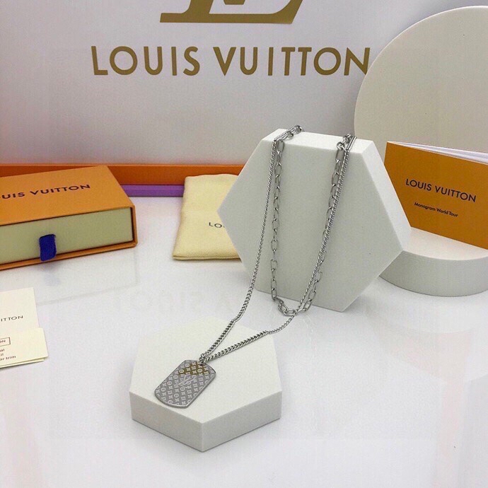 Louis Vuitton Big Tag LV Necklace Silver Tone For Women