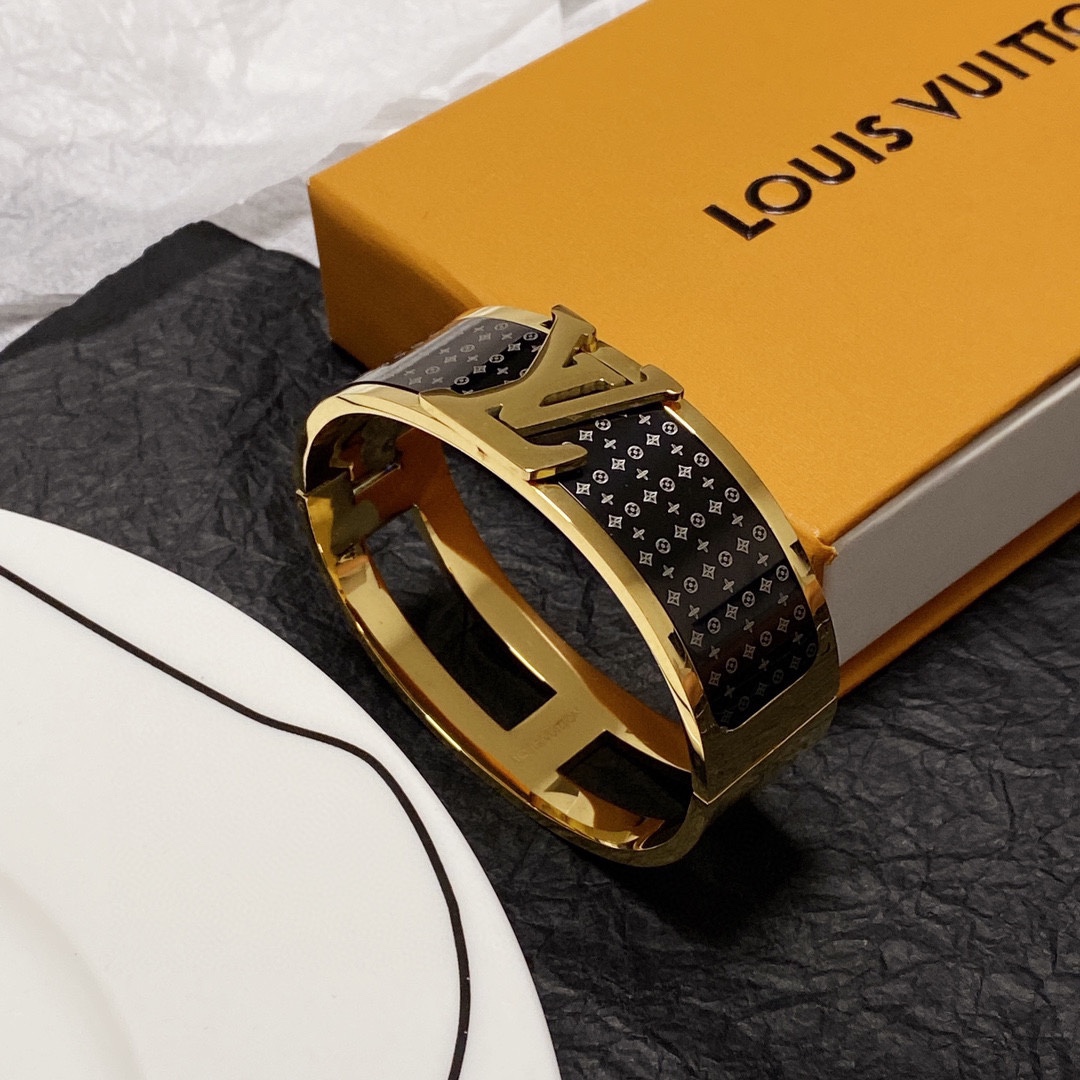 Louis Vuitton Bracelet