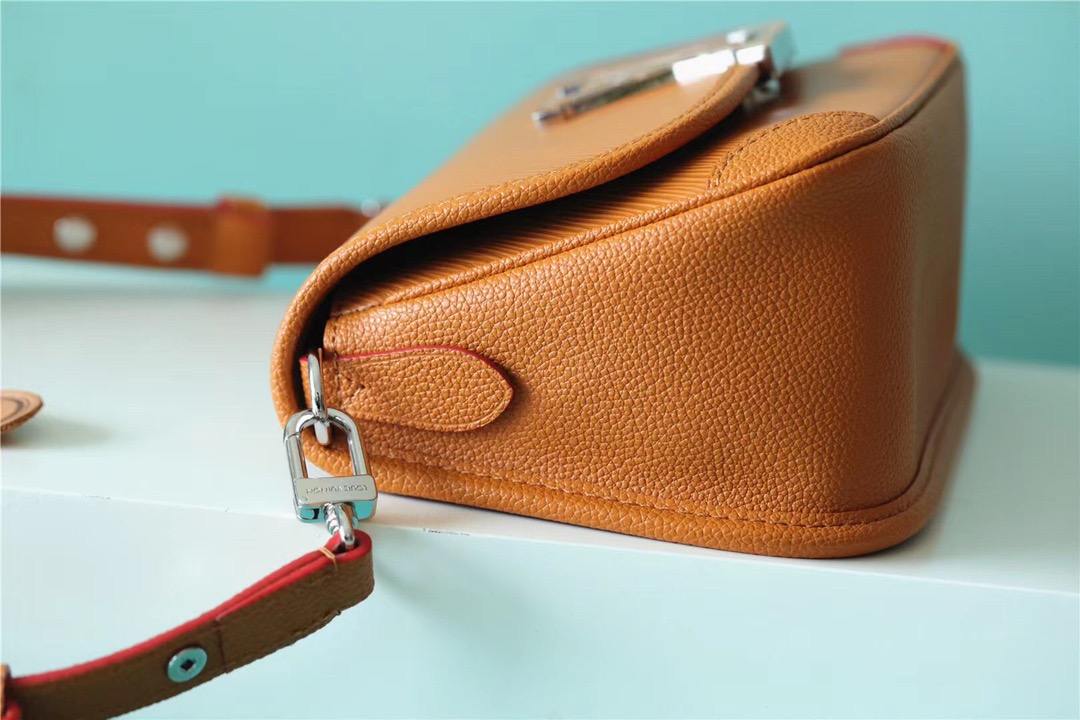 Louis Vuitton Buci Epi Gold Miel Brown For Women, Women’s Handbags, Shoulder And Crossbody Bags 24.5cm/9.6in