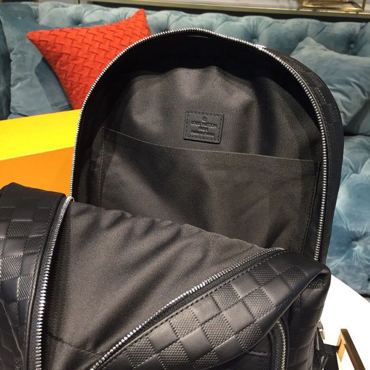 Louis Vuitton Campus Backpack Damier Infini Onyx Silver For Men, Men’s Bags 39cm