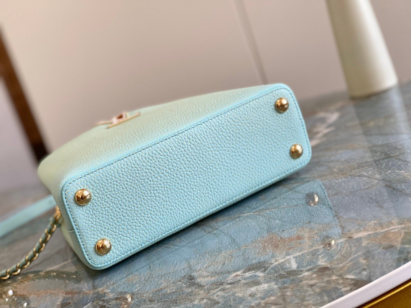 Louis Vuitton Capucines BB Jade Green For Women, Women’s Handbags, Shoulder Bags And Crossbody Bags 10.6in/27cm LV