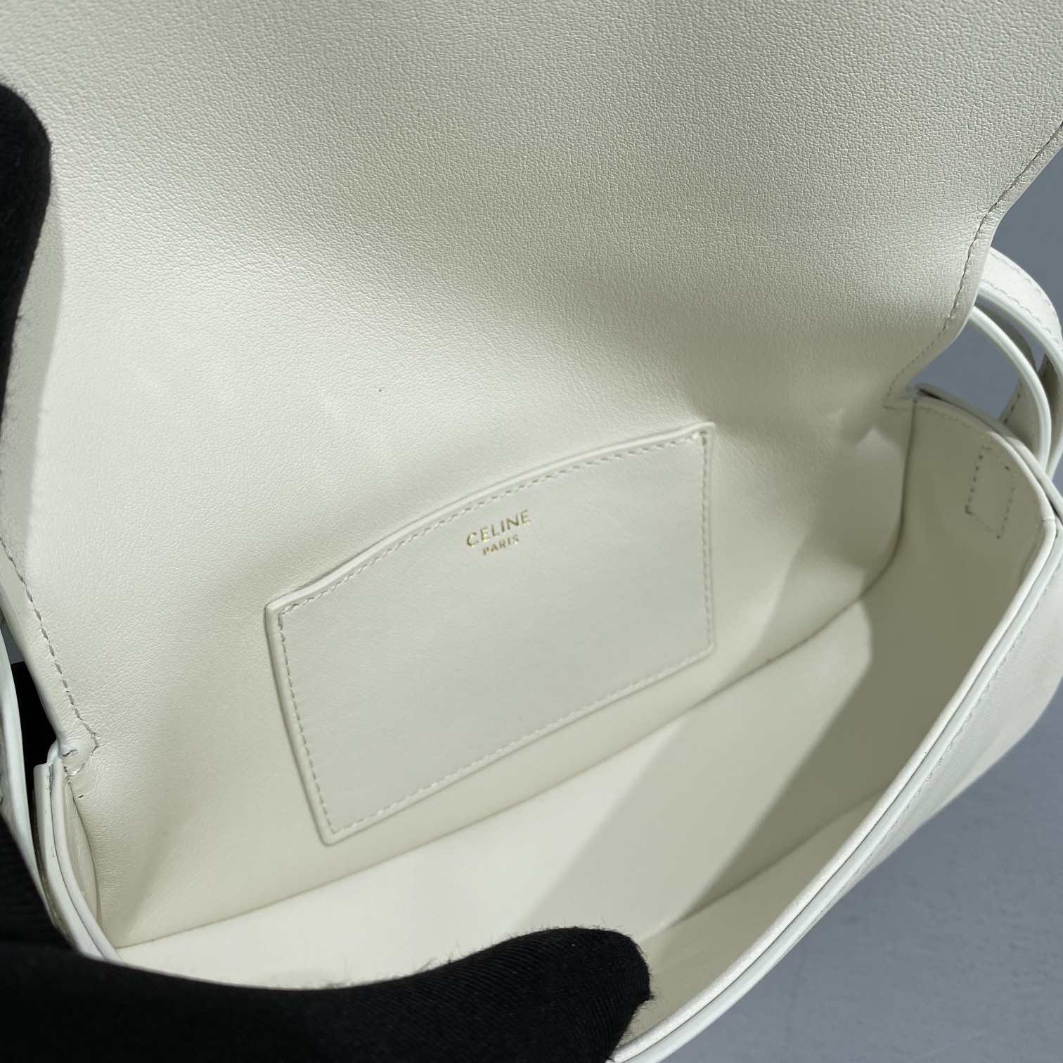 Louis Vuitton Capucines BB Jade Green For Women, Women’s Handbags, Shoulder Bags And Crossbody Bags 10.6in/27cm LV
