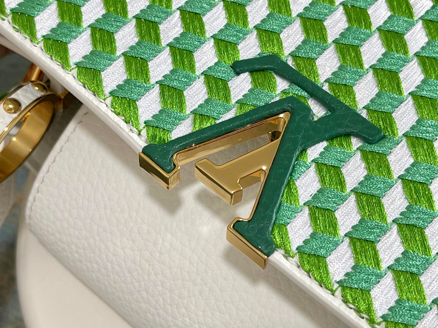 Louis Vuitton Capucines BB Multicolor For Women, Women’s Handbags, Shoulder Bags And Crossbody Bags 10.6in/27cm LV