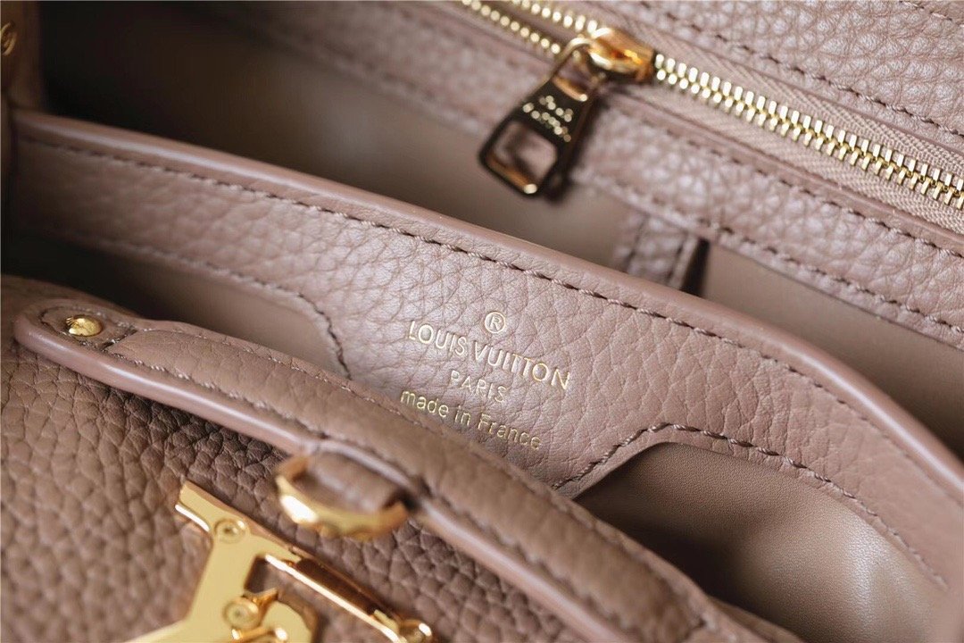 Louis Vuitton Capucines BB Taurillon Light Brown For Women, Women’s Handbags, Shoulder And Crossbody Bags 26cm/10.6in LV