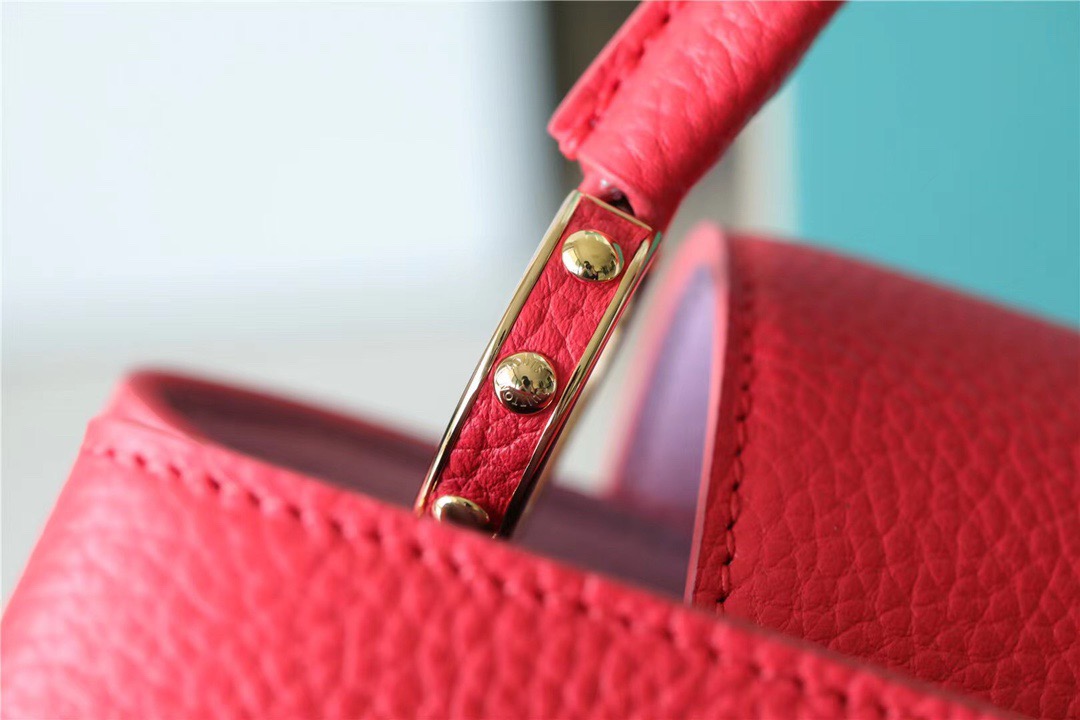 Louis Vuitton Capucines BB Taurillon Red For Women, Women’s Bags, Shoulder And Crossbody Bags 10.6in/27cm LV