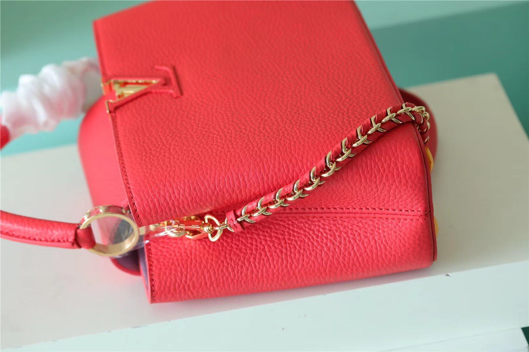 Louis Vuitton Capucines BB Taurillon Red For Women, Women’s Bags, Shoulder And Crossbody Bags 10.6in/27cm LV
