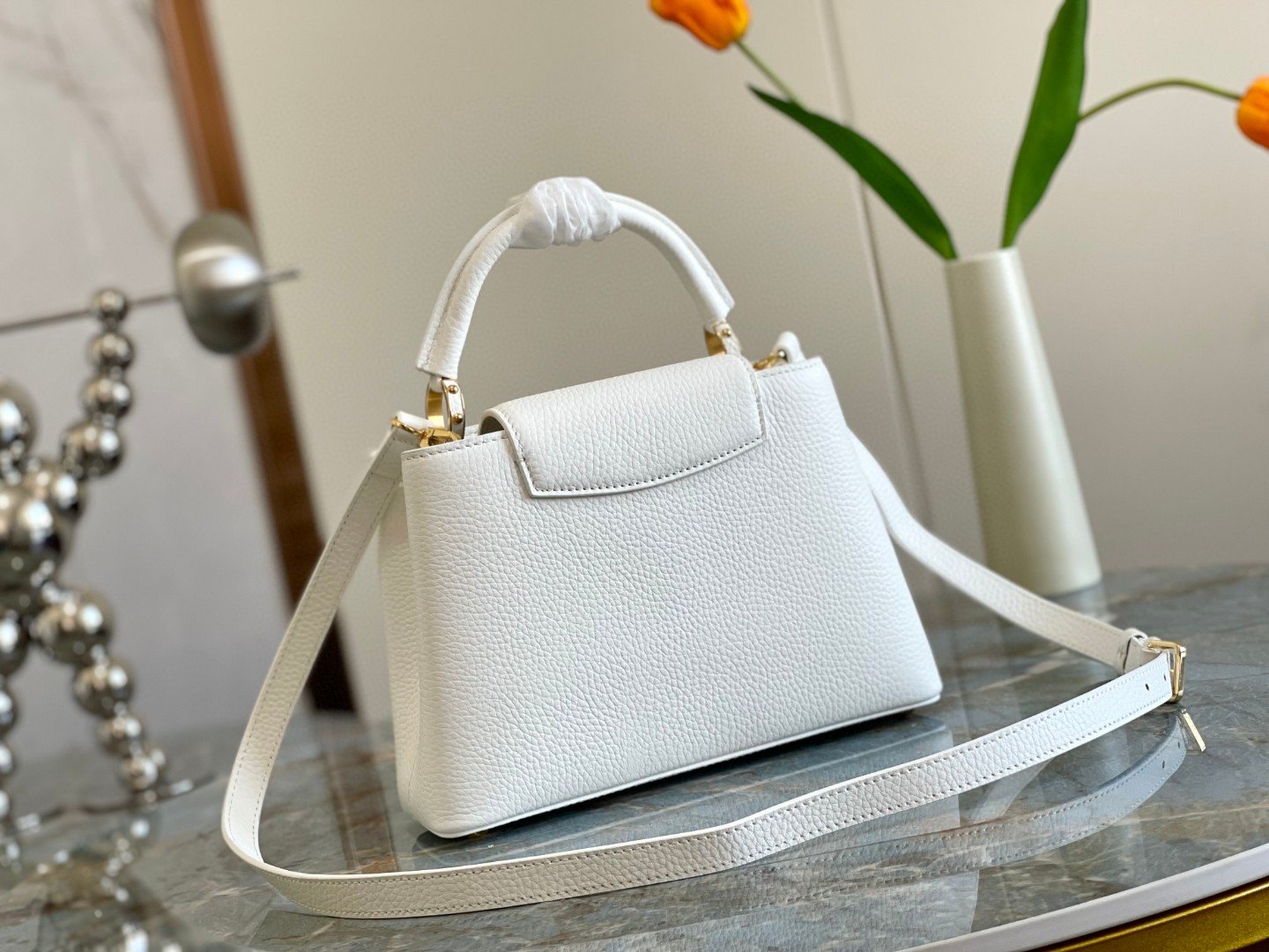 Louis Vuitton Capucines BB White For Women, Women’s Handbags, Shoulder Bags And Crossbody Bags 10.6in/27cm LV