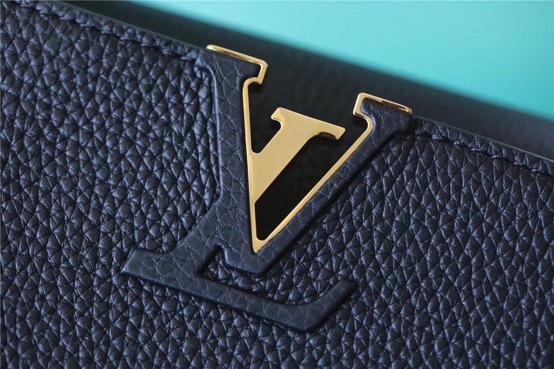 Louis Vuitton Capucines Mini Taurillon Black For Women, Women’s Handbags, Shoulder And Crossbody Bags 21cm/8.3in LV