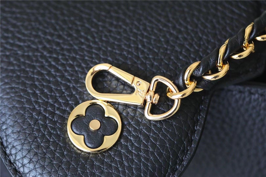 Louis Vuitton Capucines Mini Taurillon Black For Women, Women’s Handbags, Shoulder And Crossbody Bags 21cm/8.3in LV