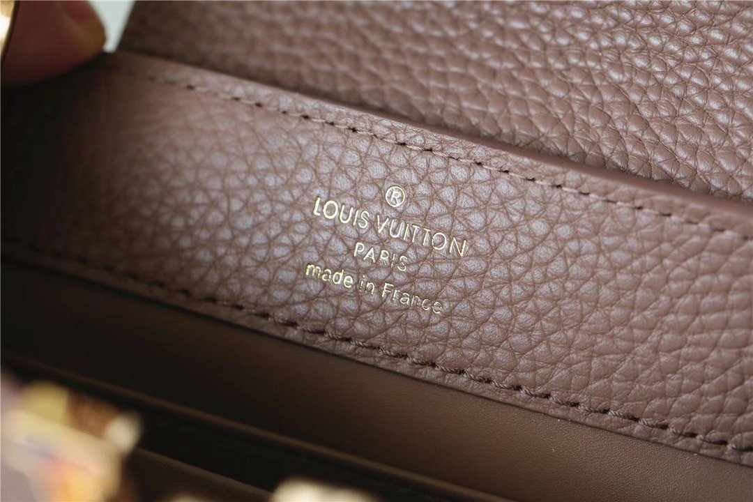 Louis Vuitton Capucines Mini Taurillon Light Brown For Women, Women’s Handbags, Shoulder And Crossbody Bags 21cm/8.3in