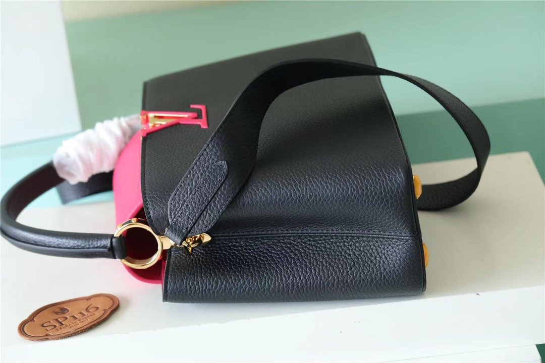 Louis Vuitton Capucines MM Taurillon Black/ Rose Berlingot For Women, Women’s Bags, Shoulder And Crossbody Bags 12.4in/31.5cm