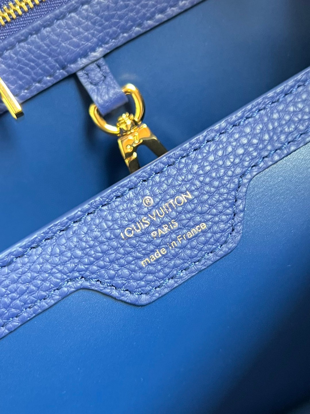 Louis Vuitton Capuciness MM Handbag Blue For Women, Women’s Handbags, Shoulder Bags And Crossbody Bags 12.4in/32cm LV