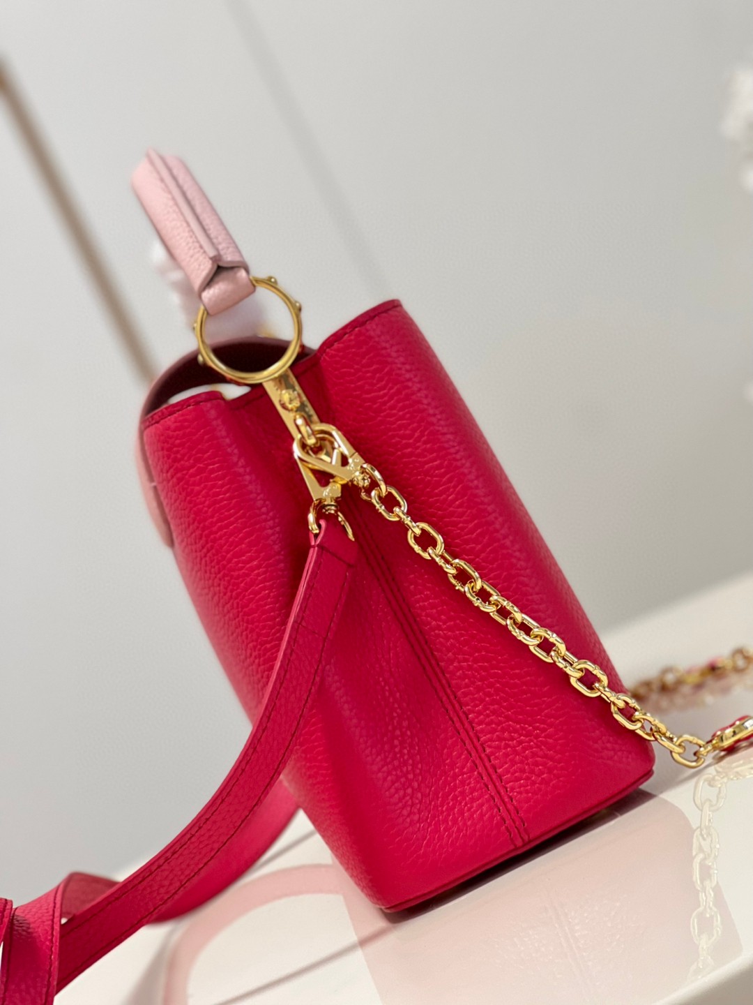 Louis Vuitton Capuciness MM Handbag Hot Pink For Women, Women’s Handbags, Shoulder Bags And Crossbody Bags 12.4in/32cm LV