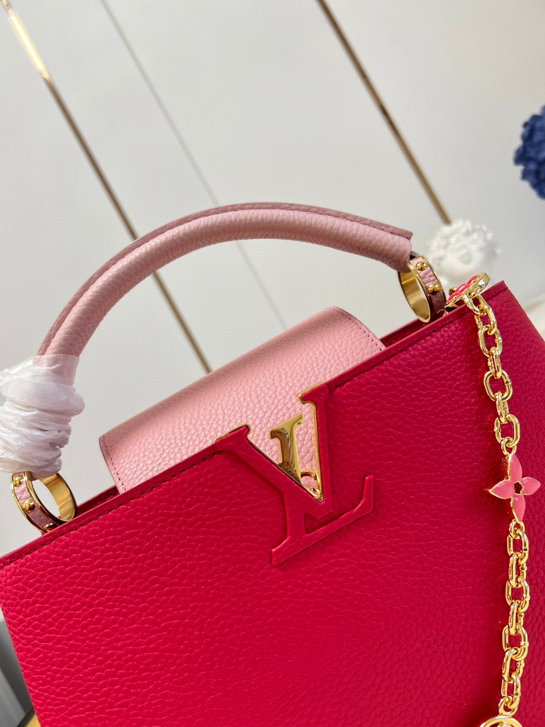 Louis Vuitton Capuciness MM Handbag Hot Pink For Women, Women’s Handbags, Shoulder Bags And Crossbody Bags 12.4in/32cm LV
