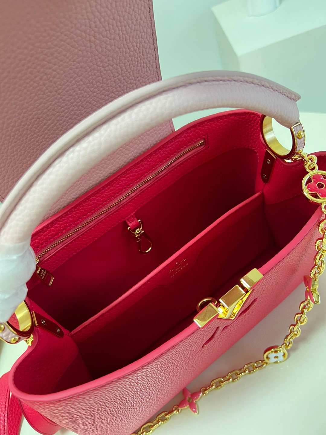 Louis Vuitton Capuciness MM Handbag Hot Pink For Women, Women’s Handbags, Shoulder Bags And Crossbody Bags 12.4in/32cm LV