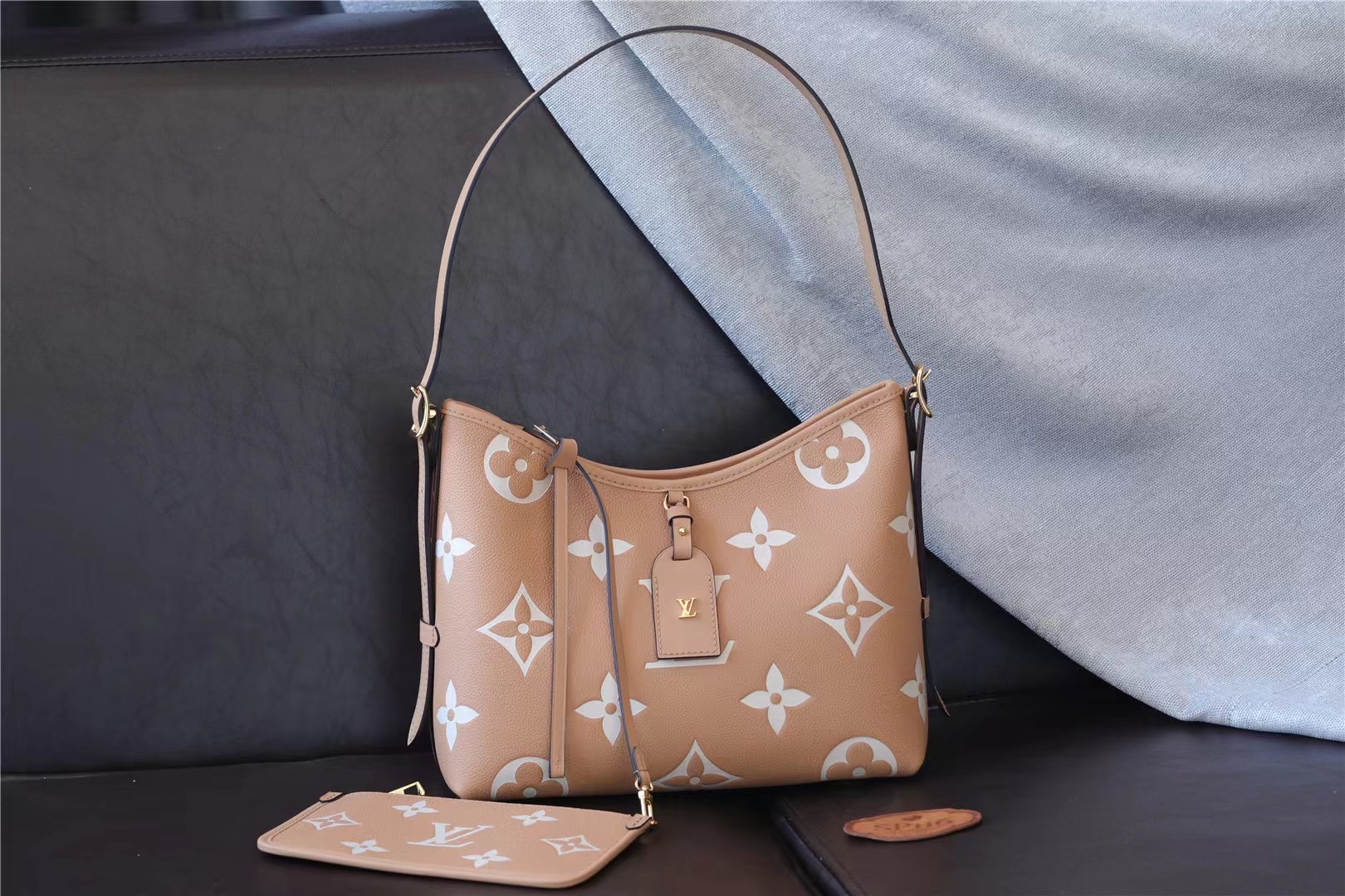 Louis Vuitton CarryAll PM White/Brown For Women 11.6in/29.5cm