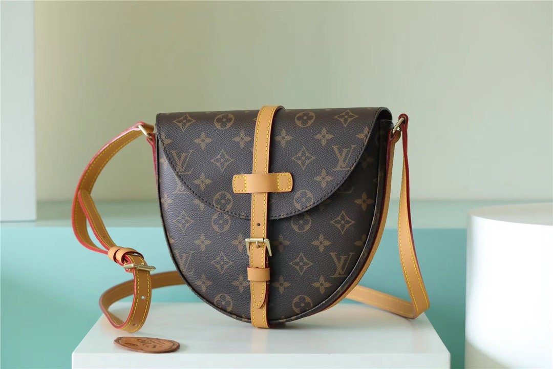 Louis Vuitton Chantilly MM Shoulder Bag Monogram For Women Brown