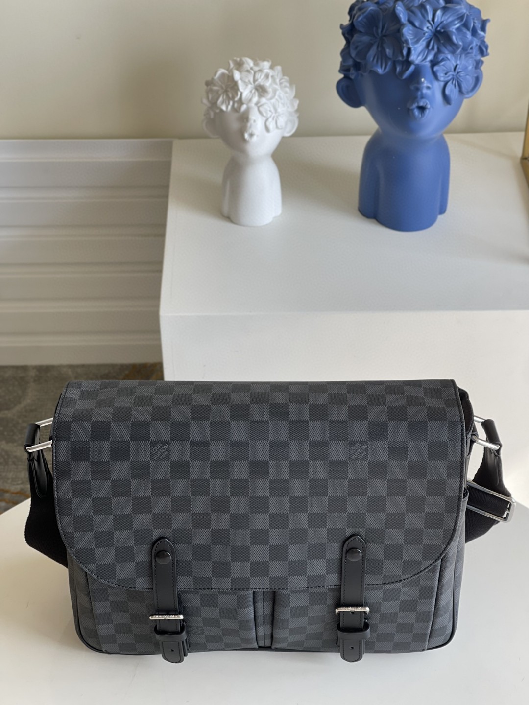 Louis Vuitton Christopher Messenger Bag Damier Graphite Canvas For Men, Men’s Bags, Shoulder And Crossbody Bags 13in/33cm