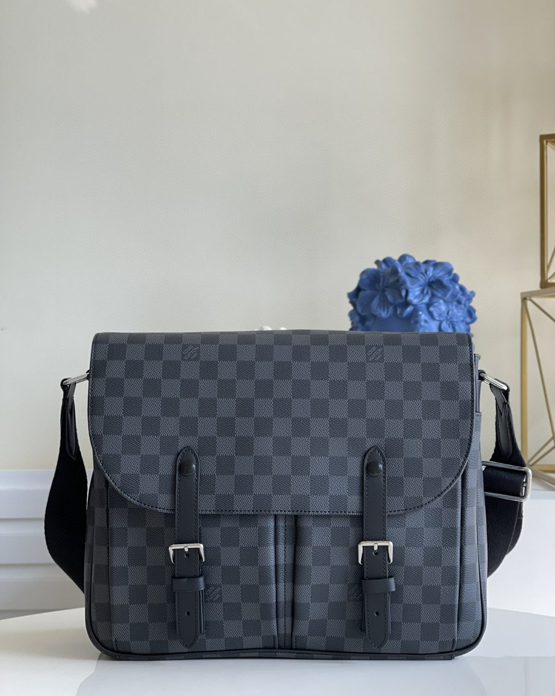 Louis Vuitton Christopher Messenger Bag Damier Graphite Canvas For Men, Men’s Bags, Shoulder And Crossbody Bags 13in/33cm