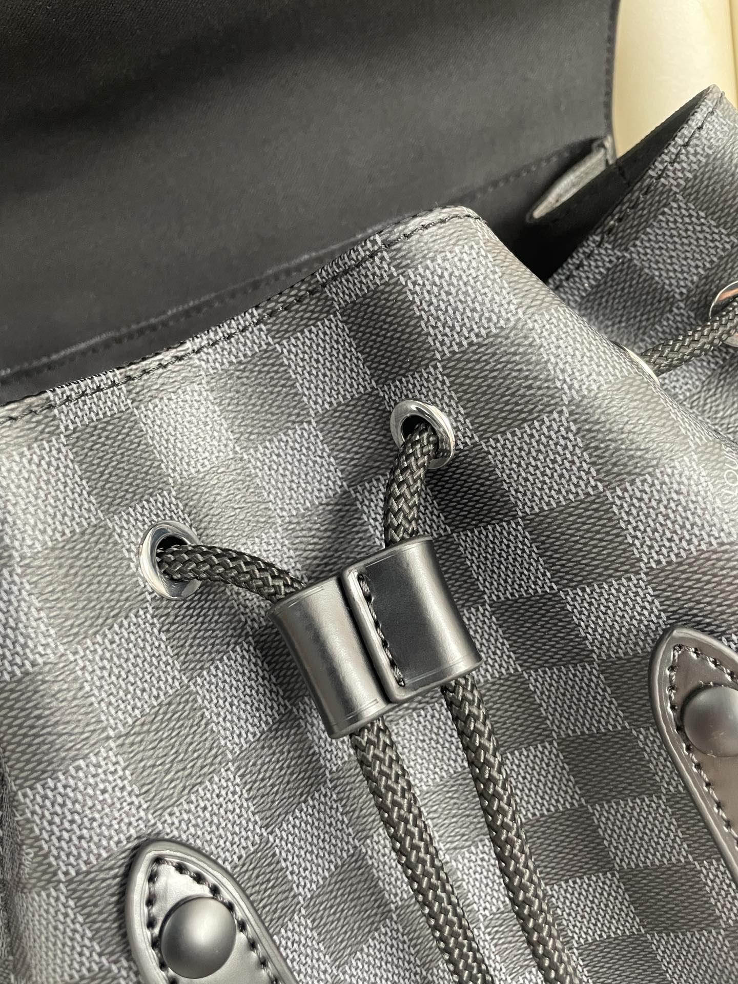Louis Vuitton Christopher PM Damier Graphite For Men, Men’s Bags, Men’s Backpack 17.3in/44cm