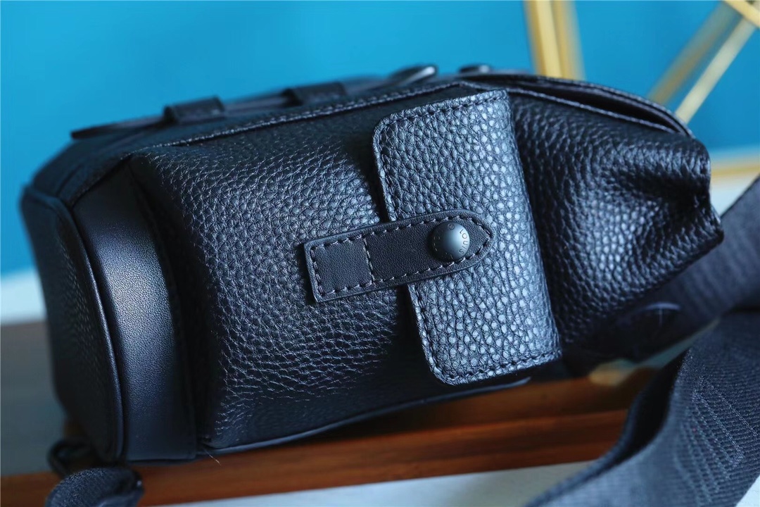 Louis Vuitton Christopher XS Taurillon Black For Men, Men’s Bags, Shoulder And Crossbody Bags 7.7in/19.5cm