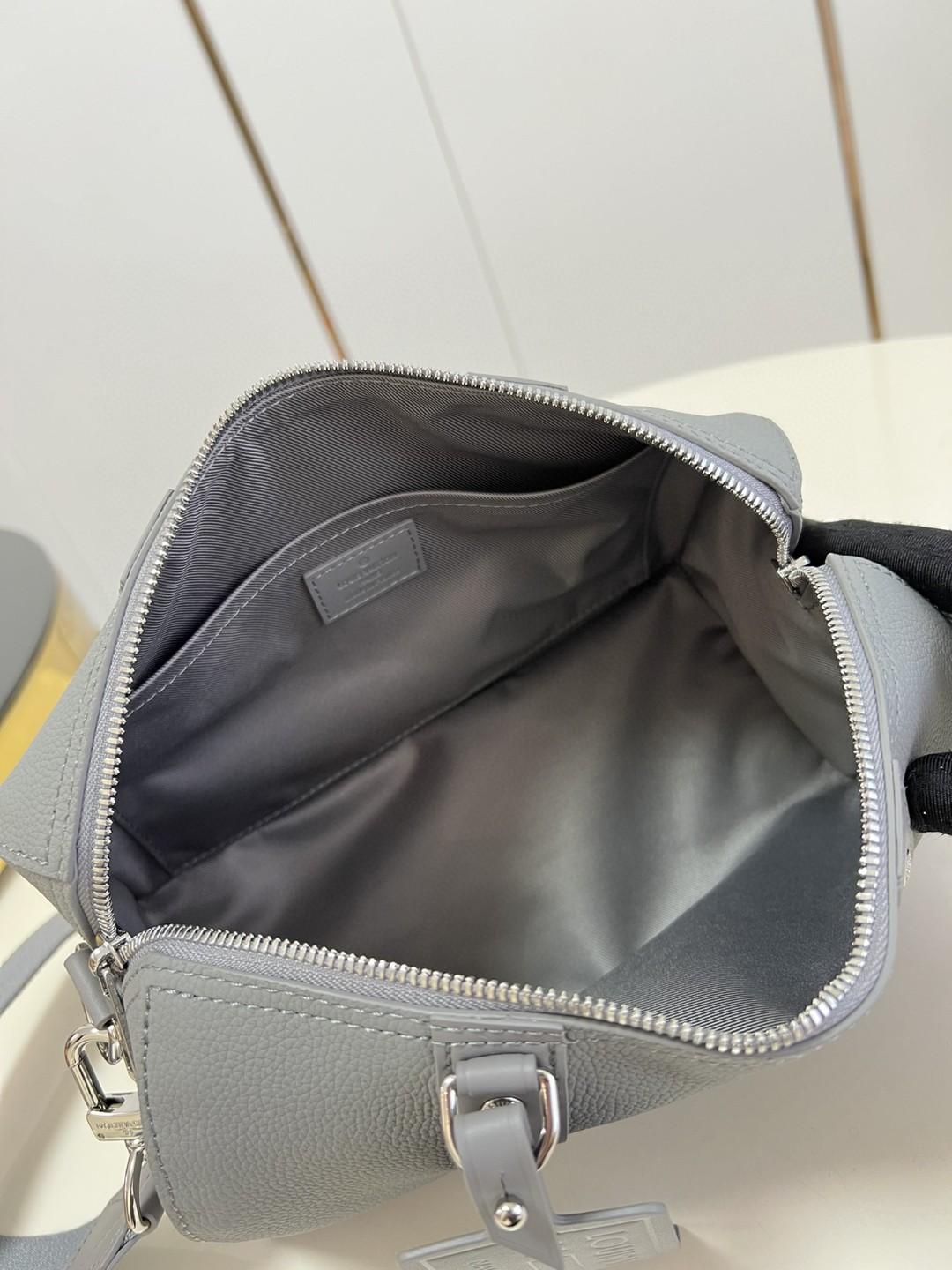 Louis Vuitton City Keepall Aerogram Grey For Men, Men’s Bags, Shoulder And Crossbody Bags 10.6in/27cm