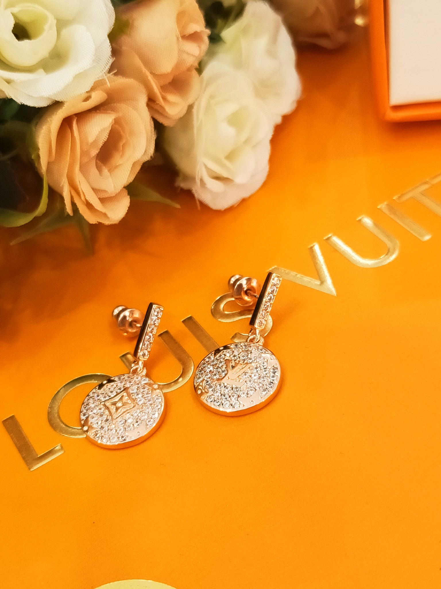 Louis Vuitton Color Blossom Earrings Pink Gold Tone For Women