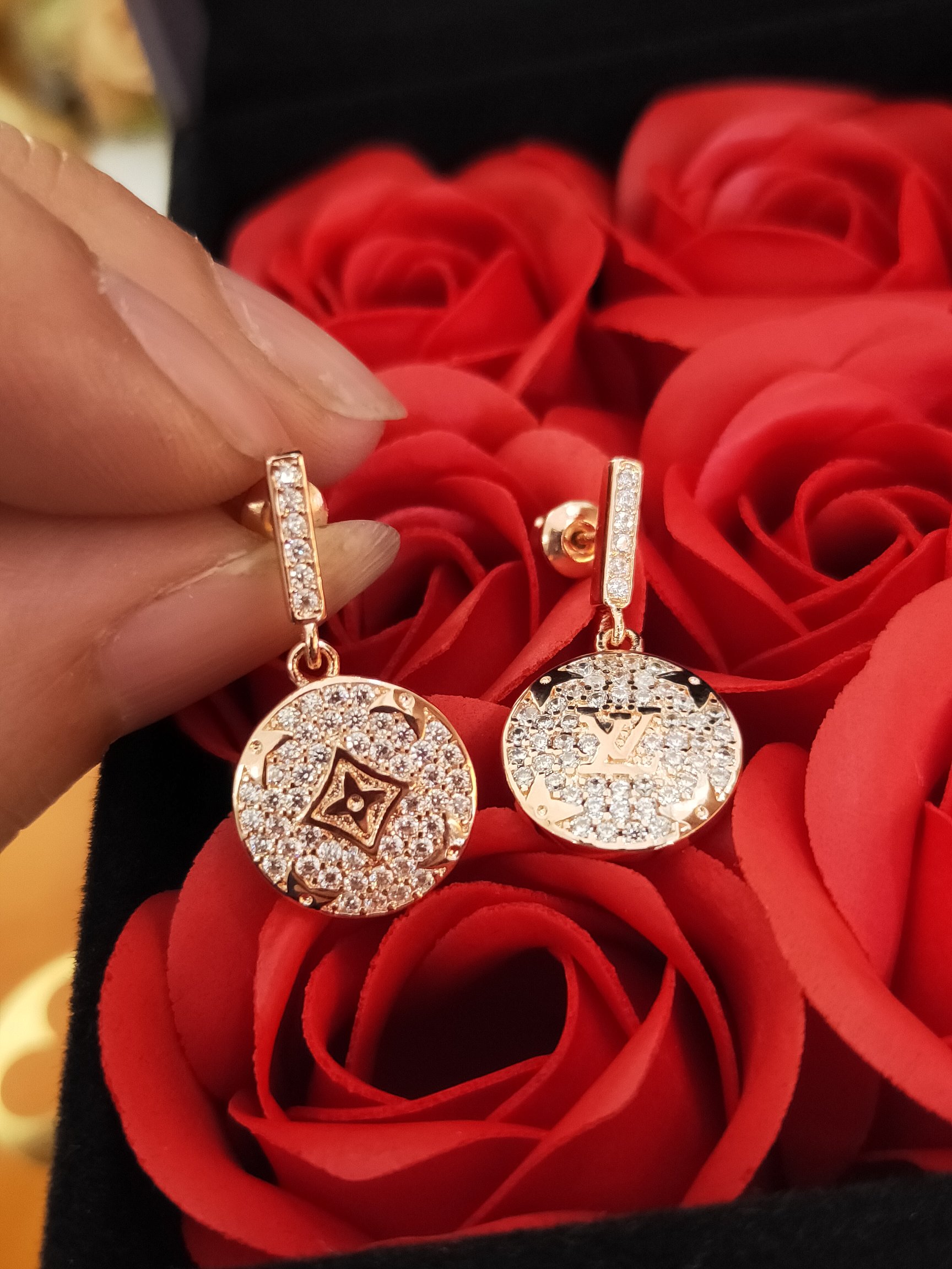 Louis Vuitton Color Blossom Earrings Pink Gold Tone For Women