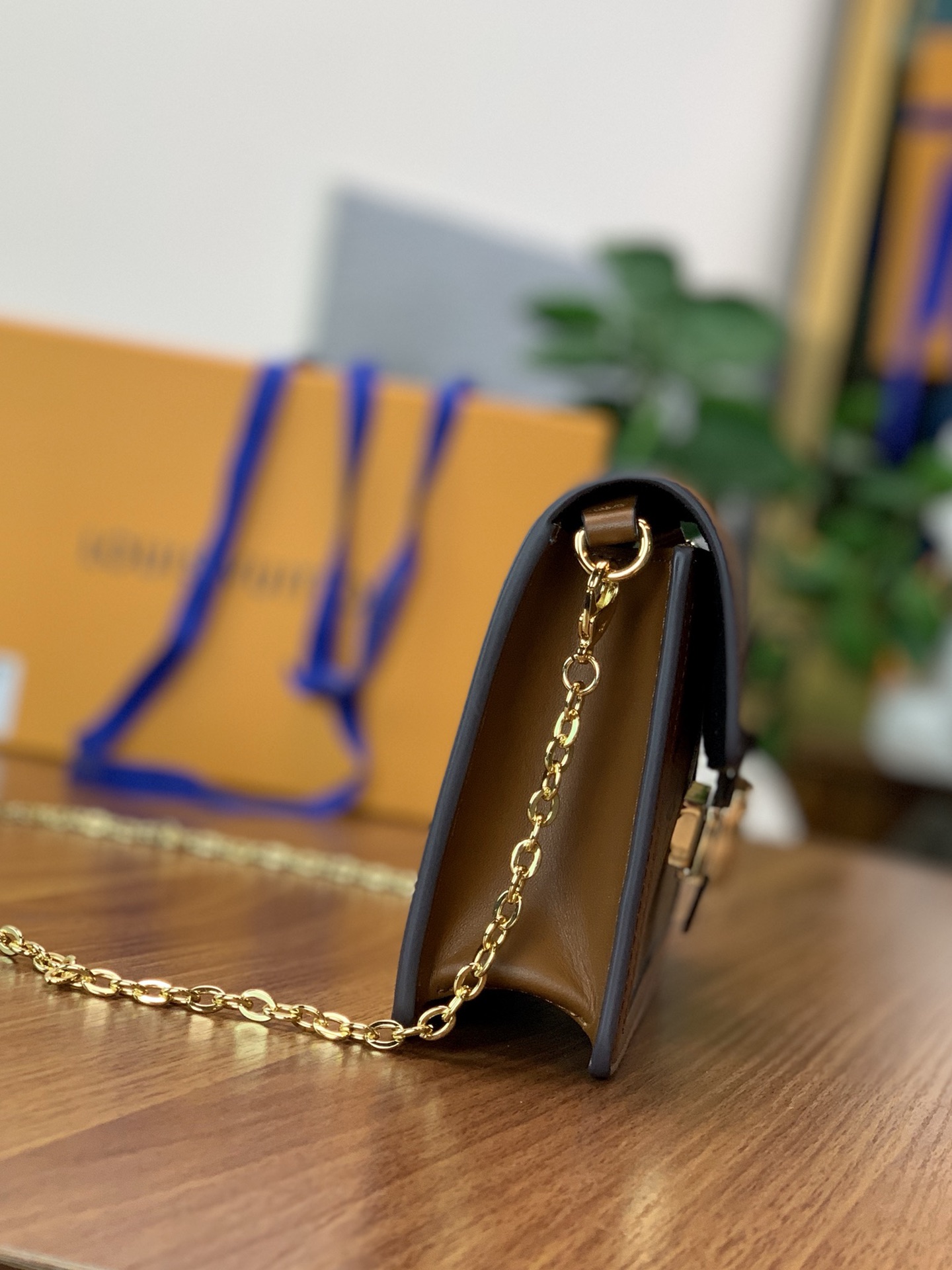 Louis Vuitton Dauphine Chain Wallet Monogram Reverse Canvas Brown For Women 7.8in/19 cm