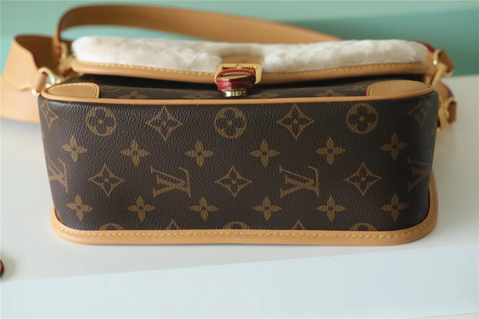 Louis Vuitton Diane Bag Brown For Women 9.4in/24cm