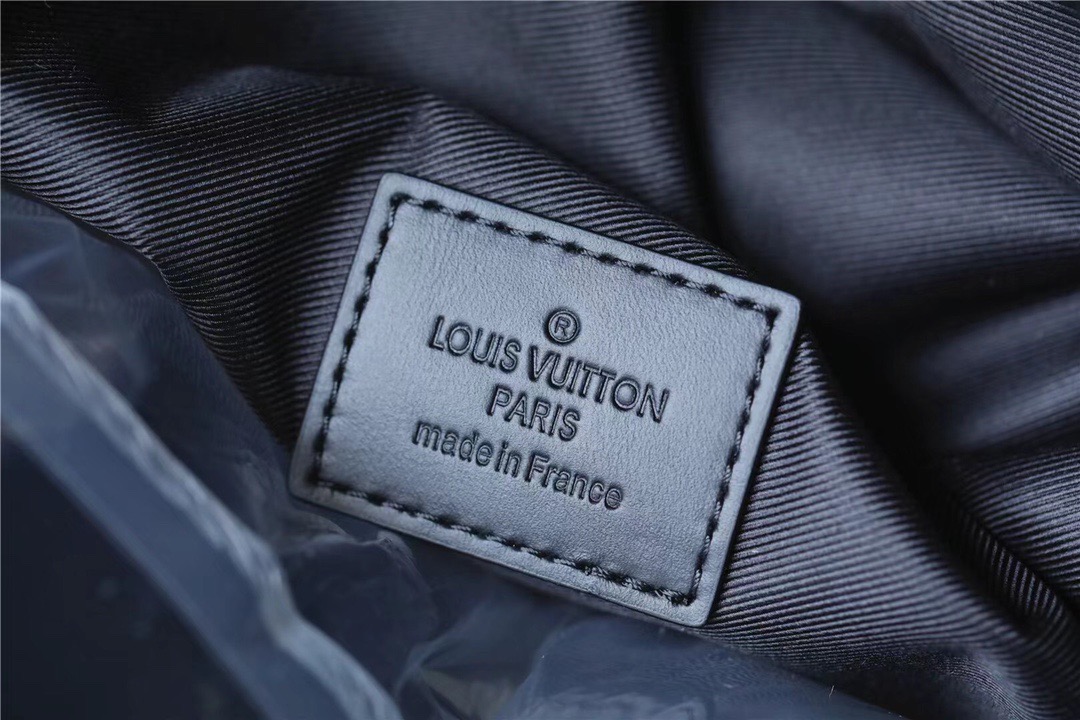 Louis Vuitton Discovery Backpack Damier Stripes Canvas Gradient Blue For Men, Men’s Bags 40cm
