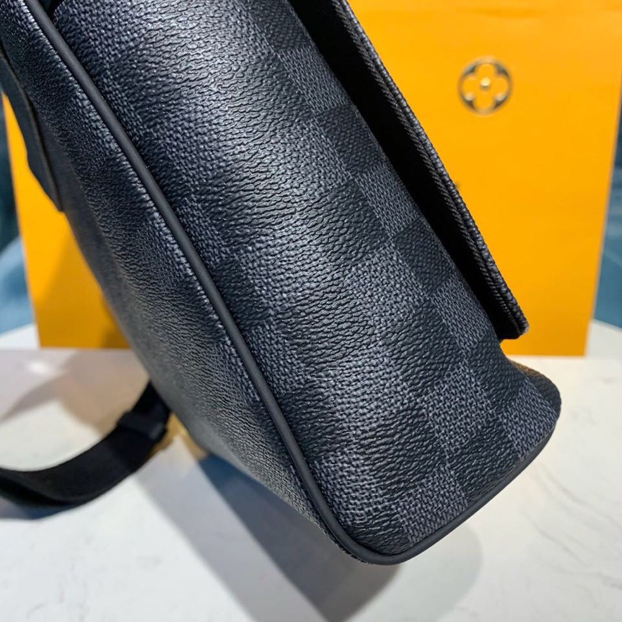 Louis Vuitton District PM Damier Graphite Canvas For Men, Men’s Bags, Shoulder And Crossbody Bags 9.8in/25cm