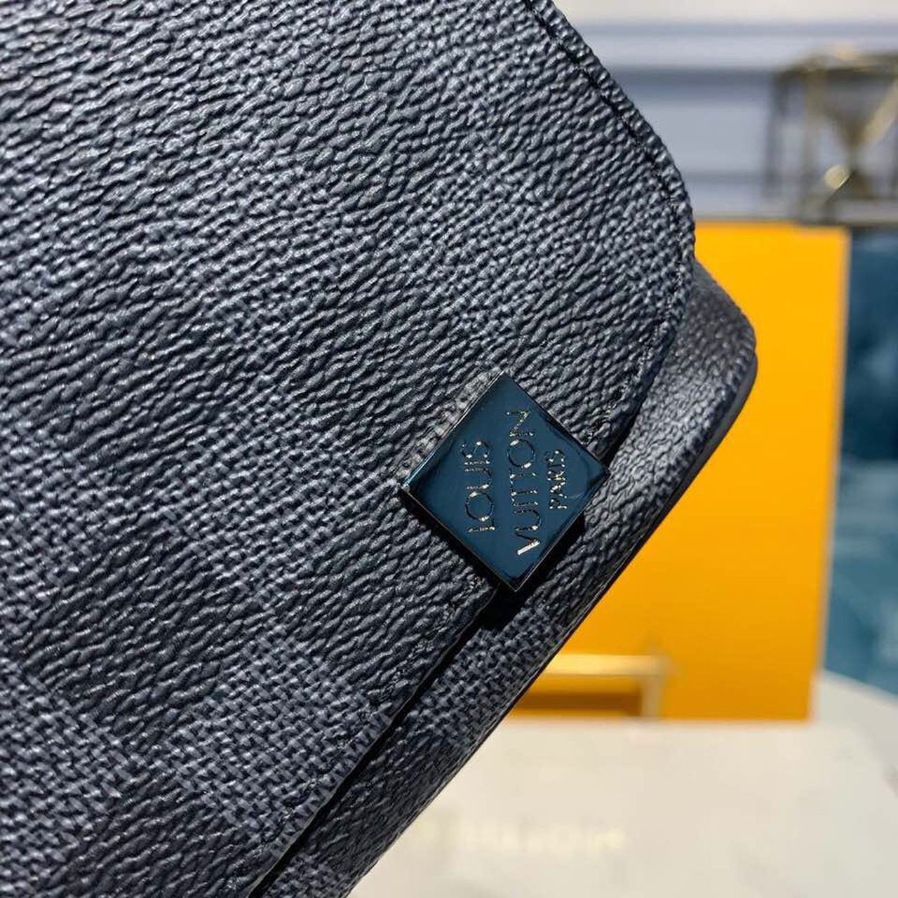Louis Vuitton District PM Damier Graphite Canvas For Men, Men’s Bags, Shoulder And Crossbody Bags 9.8in/25cm