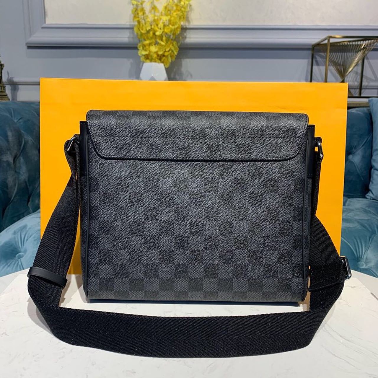 Louis Vuitton District PM Damier Graphite Canvas For Men, Men’s Bags, Shoulder And Crossbody Bags 9.8in/25cm