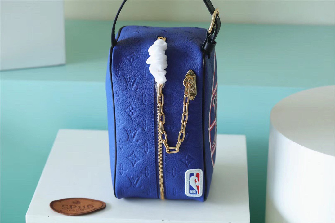 Louis Vuitton Dopp Kit Embossed Pattern Blue For Men 9.4in/24cm