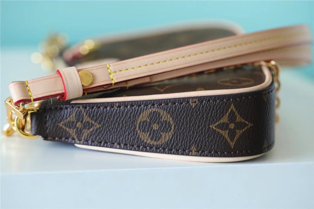 Louis Vuitton Easy Pouch On Strap Monogram Canvas For Women, Women’s Handbags, Shoulder And Crossbody Bags 19cm/7.5in LV