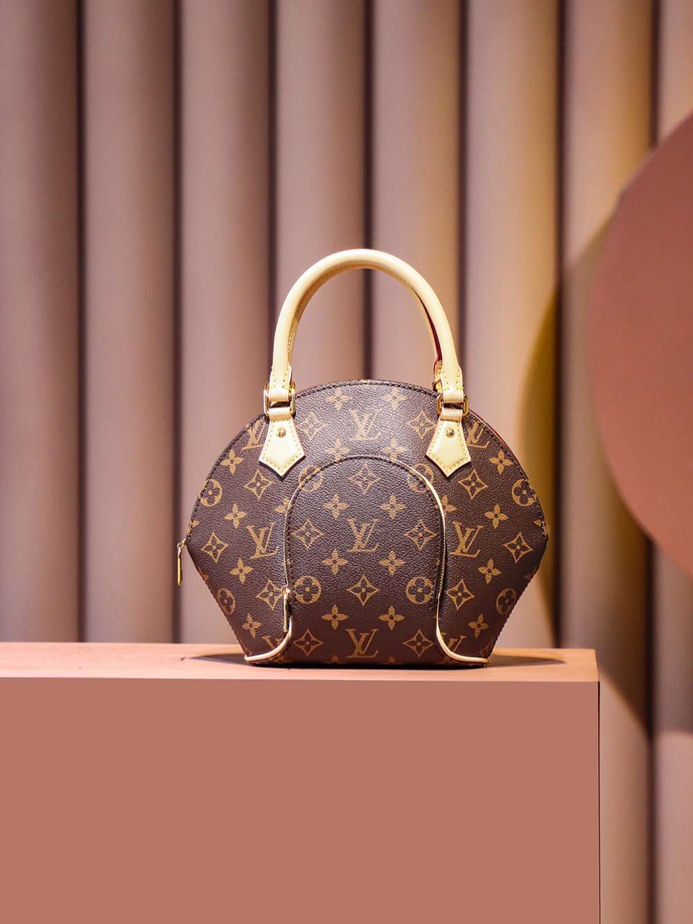 Louis Vuitton Ellipse PM Brown For Women 28cm / 11in