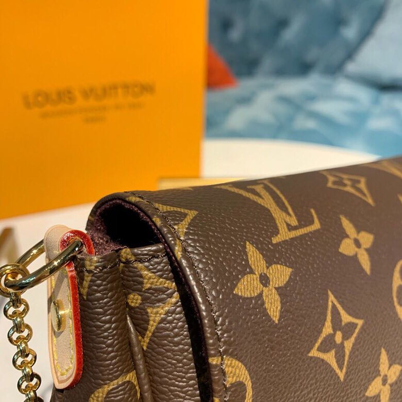 Louis Vuitton Favorite PM Monogram Canvas For Women, Women’s Handbags, Shoulder And Crossbody Bags 10.2in/26cm