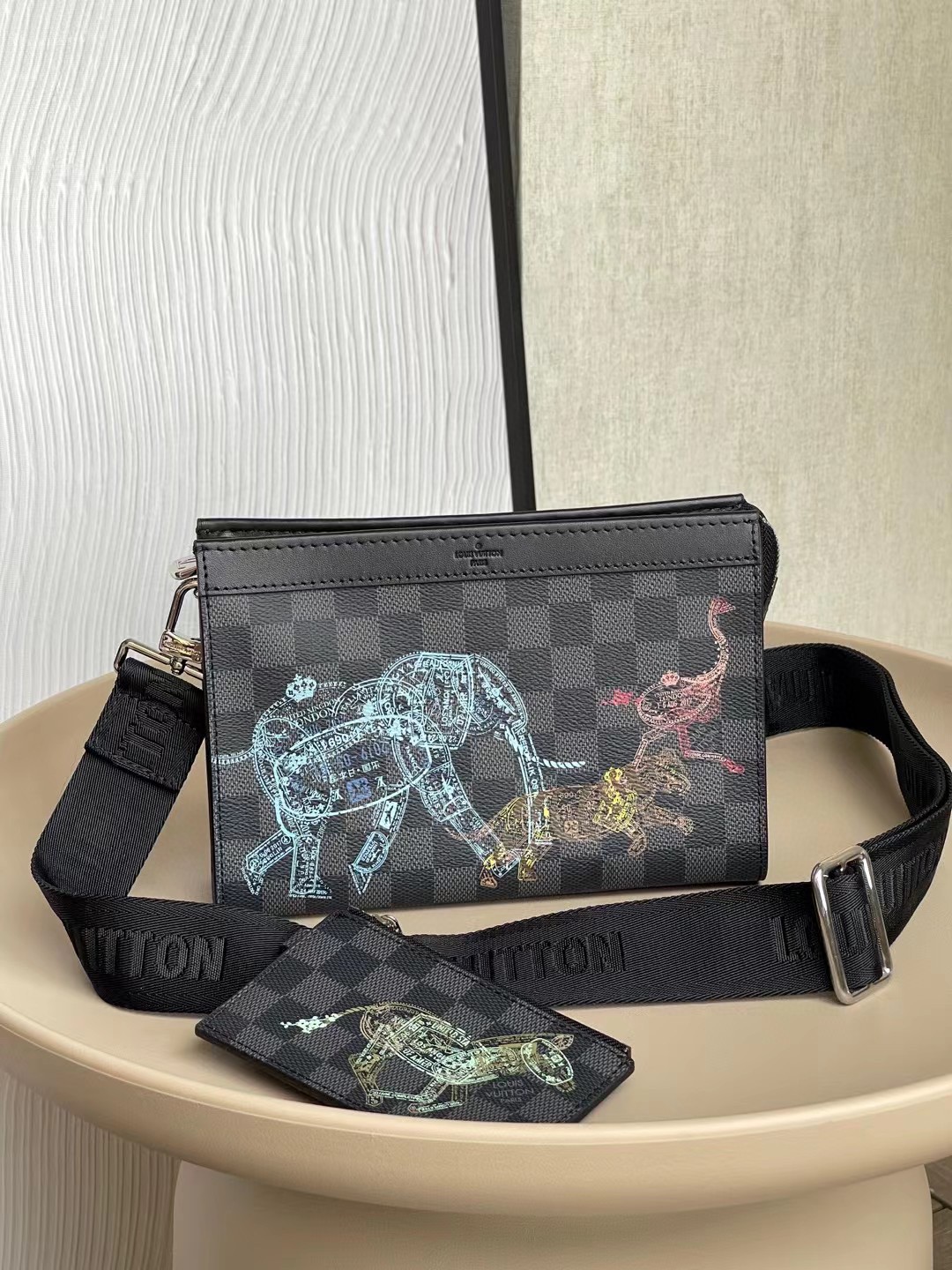 Louis Vuitton Gaston Wearable Wallet Damier Graphite For Men, Men’s Bags, Shoulder And Crossbody Bags 8.7in/22cm