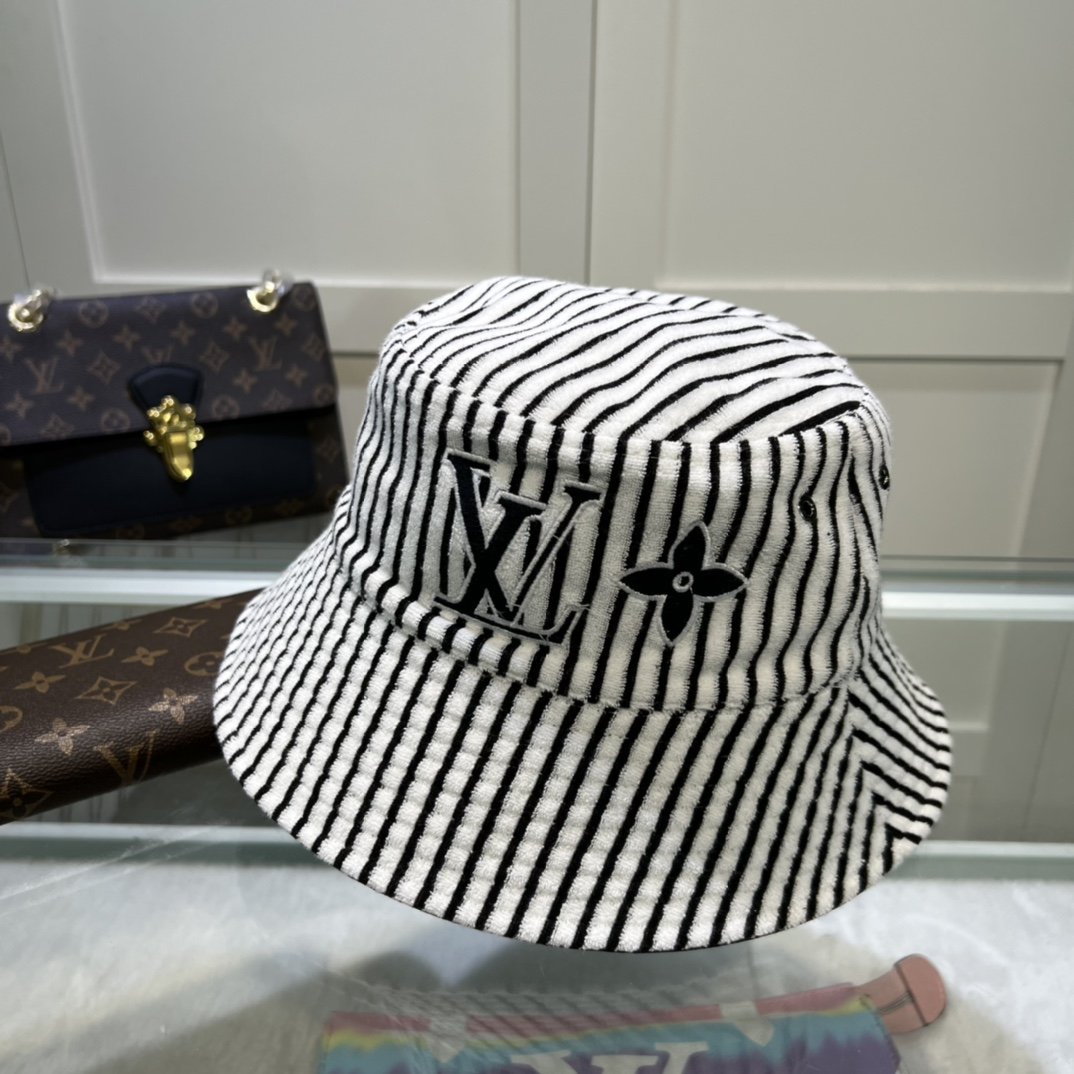 Louis Vuitton Graphical Bucket Hat White LV Cap