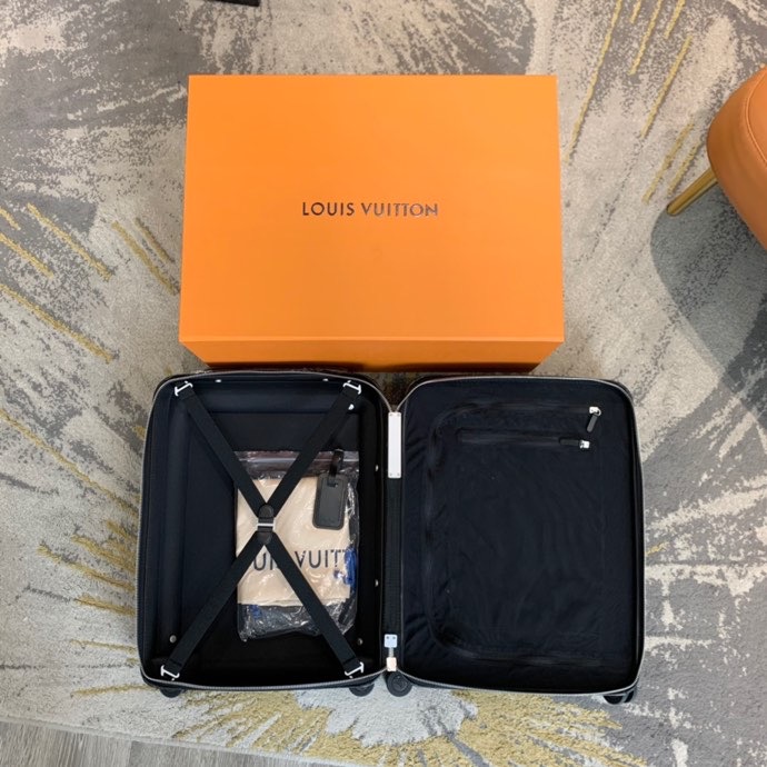 Louis Vuitton Horizon 55 Monogram Empreinte Black Of The LVxNBA SEASON 2 Collection For Men, Men’s Luggage 21.7in/55cm