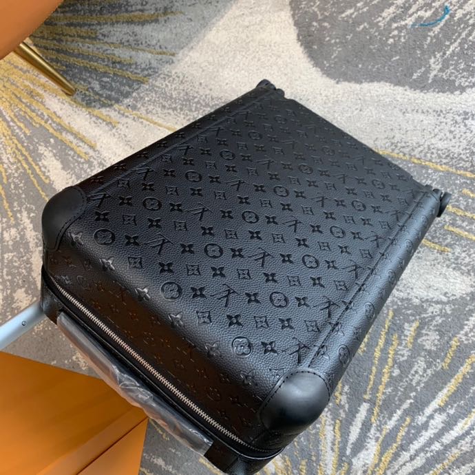 Louis Vuitton Horizon 55 Monogram Taurillon Black For Men, Men’s Lugage 21.7in/55cm