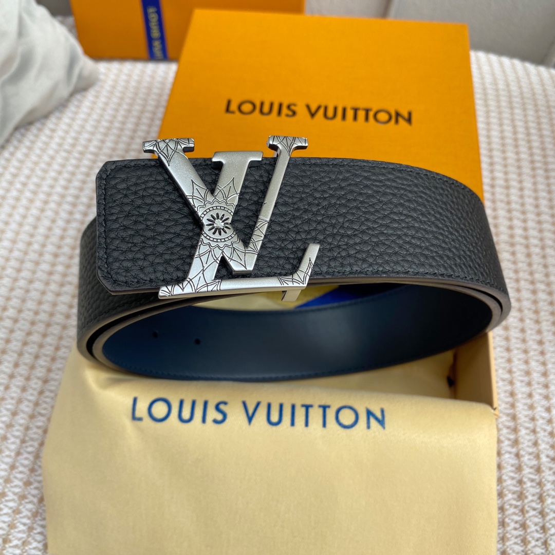 Louis Vuitton Iconic Reversible LV Belt Black LV Women Belt