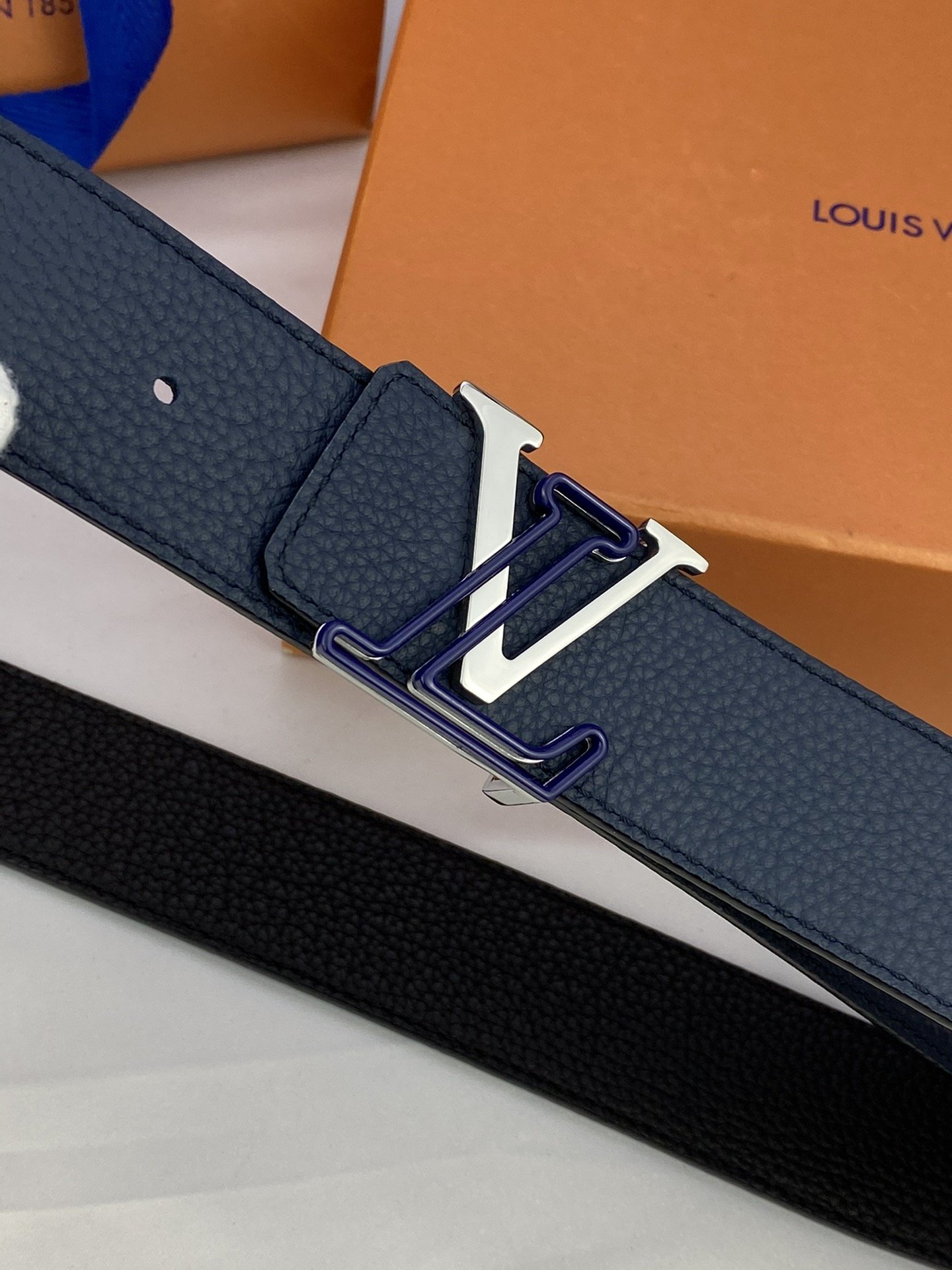 Louis Vuitton Iconic Reversible LV Belt Black LV Women Belt