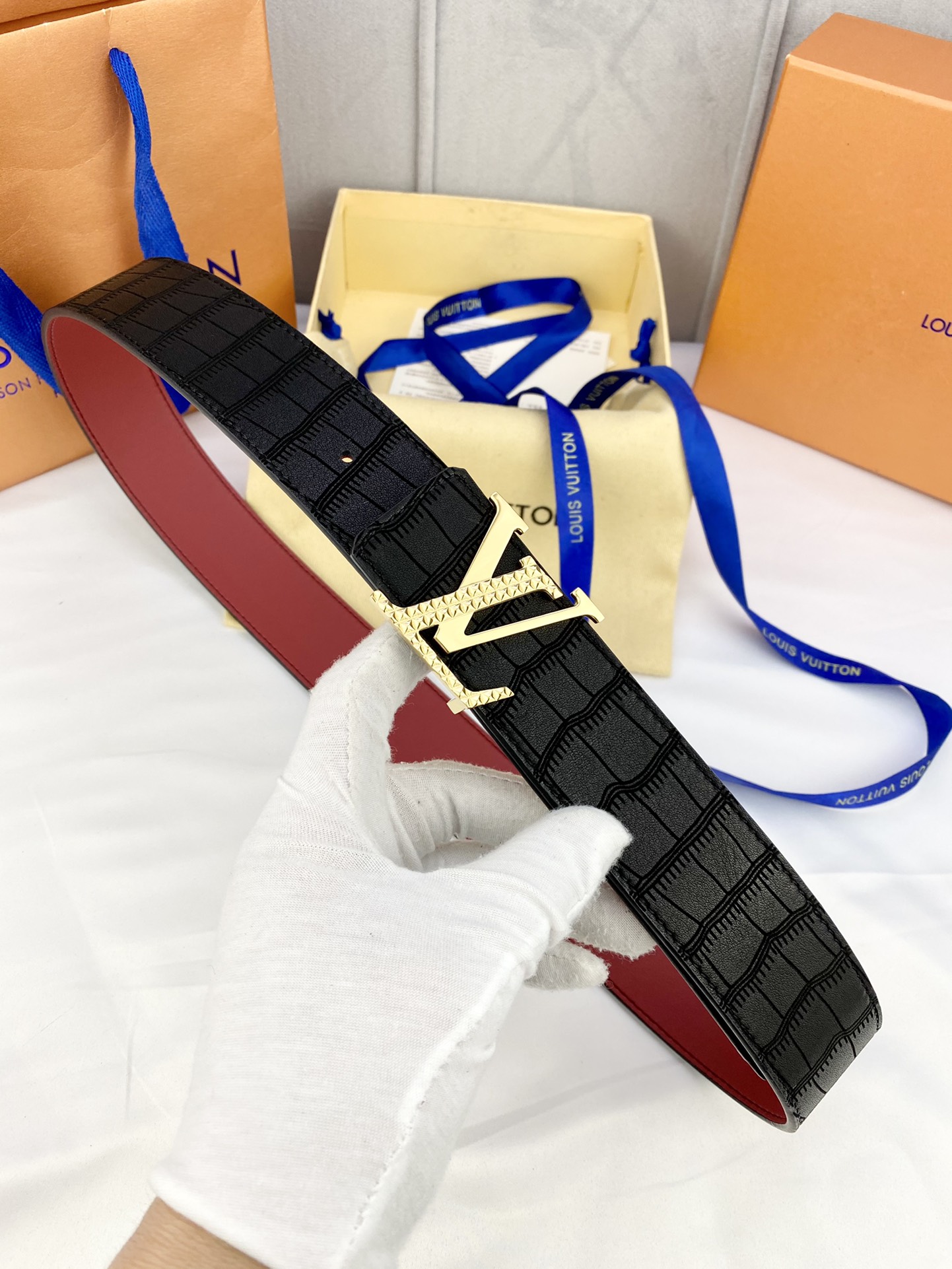 Louis Vuitton Iconic Reversible LV Belt Black LV Women Belt